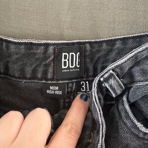 Urban Outfitters Black Mom High-Rise Jeans